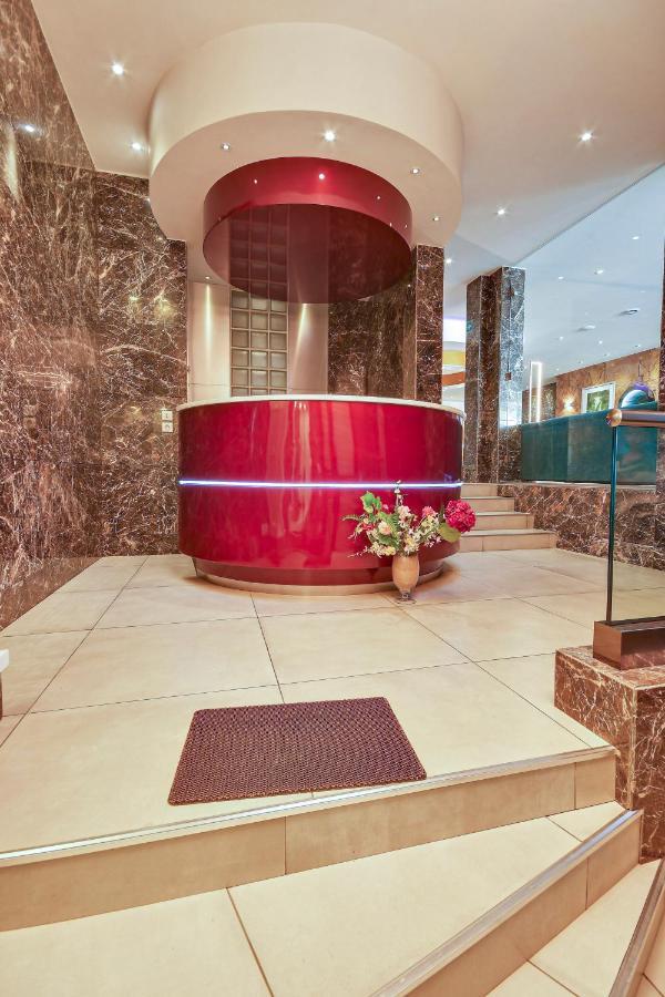 Samsara Hotel アンタナナリボ エクステリア 写真