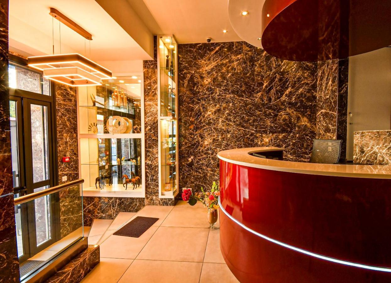 Samsara Hotel アンタナナリボ エクステリア 写真